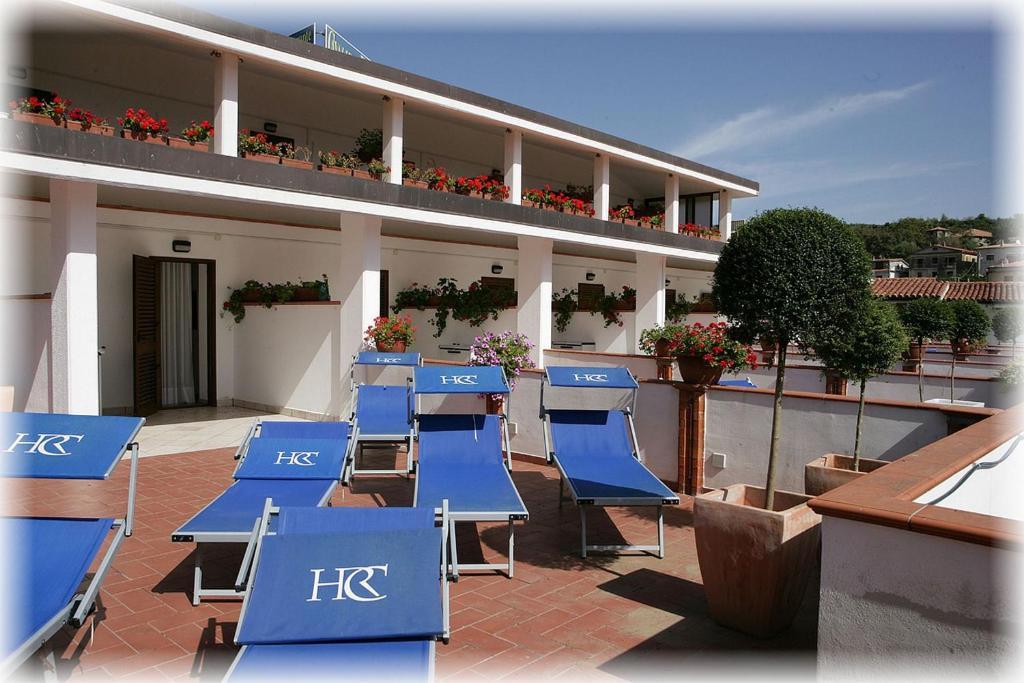 Hotel Ristorante Cavaliere Scario Exterior photo
